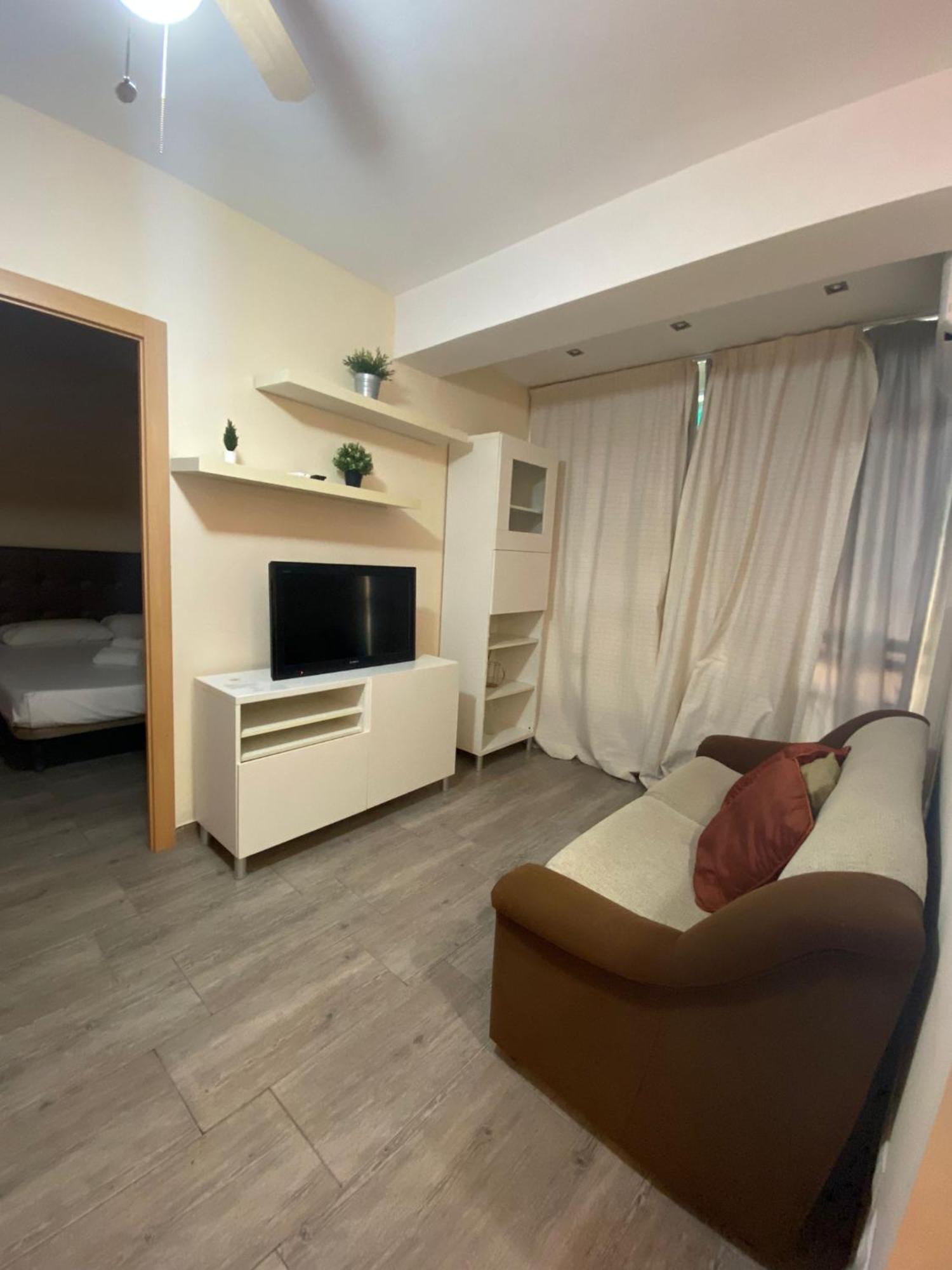 Apartamento Super Luminoso Malaga Bagian luar foto